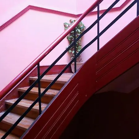 Apartment Bright Alcantara Escape With Ac Lisbon